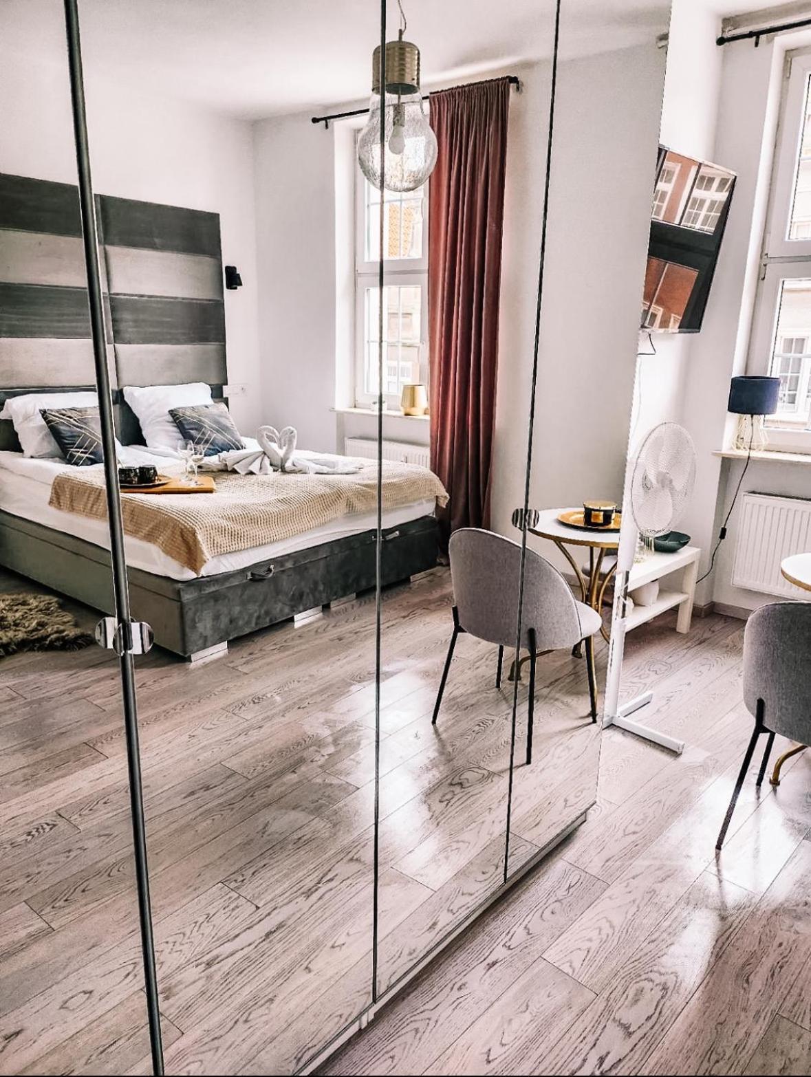 Cloud 9 King Size Bed - Old Town View Gdansk Ogarna Daire Dış mekan fotoğraf